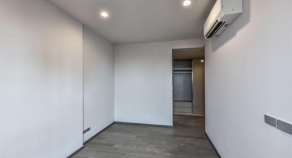 Condo en alquiler de 3 habitaciones en Khlong Toei, Bangkok