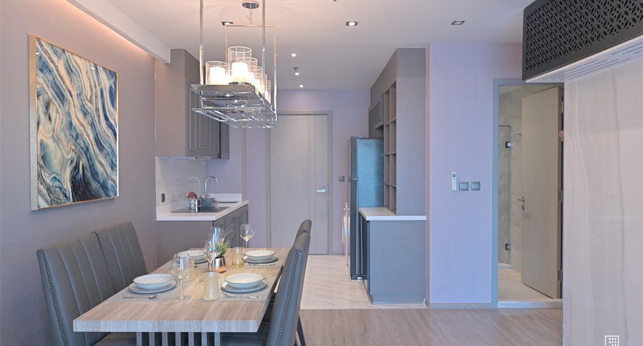 For rent 2 bedrooms condo in Watthana, Bangkok