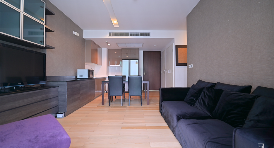 For rent 2 bedrooms condo in Khlong Toei, Bangkok