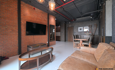 For rent 3 bedrooms condo in Khlong Toei, Bangkok