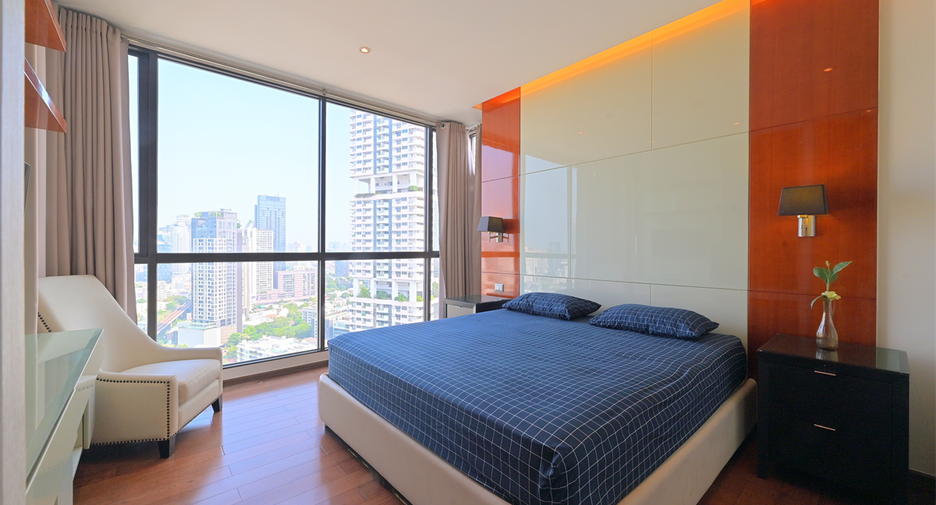 À louer 2 chambres condo à Khlong Toei, Bangkok