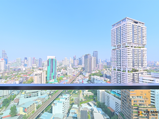 Wohnung zur Miete mit 2 Zimmer in Khlong Toei, Bangkok
