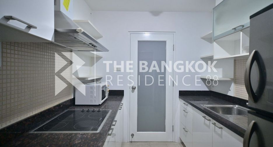 Condo en alquiler de 2 habitaciones en Khlong Toei, Bangkok
