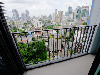 Wohnung zur Miete mit 1 Zimmer in Khlong Toei, Bangkok