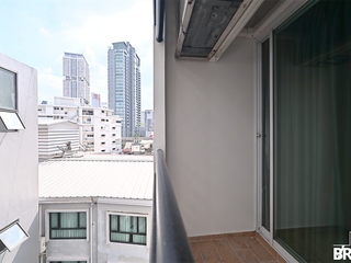 Condo en alquiler de 2 habitaciones en Khlong Toei, Bangkok