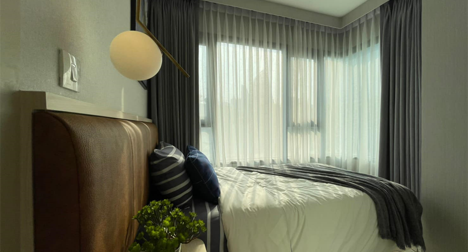 For rent 2 bedrooms condo in Pathum Wan, Bangkok