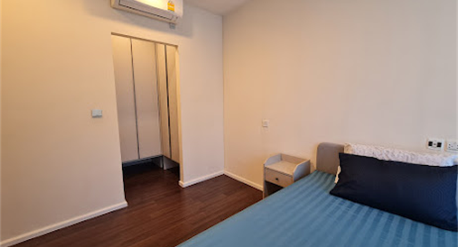 For rent 2 bedrooms condo in Bang Na, Bangkok