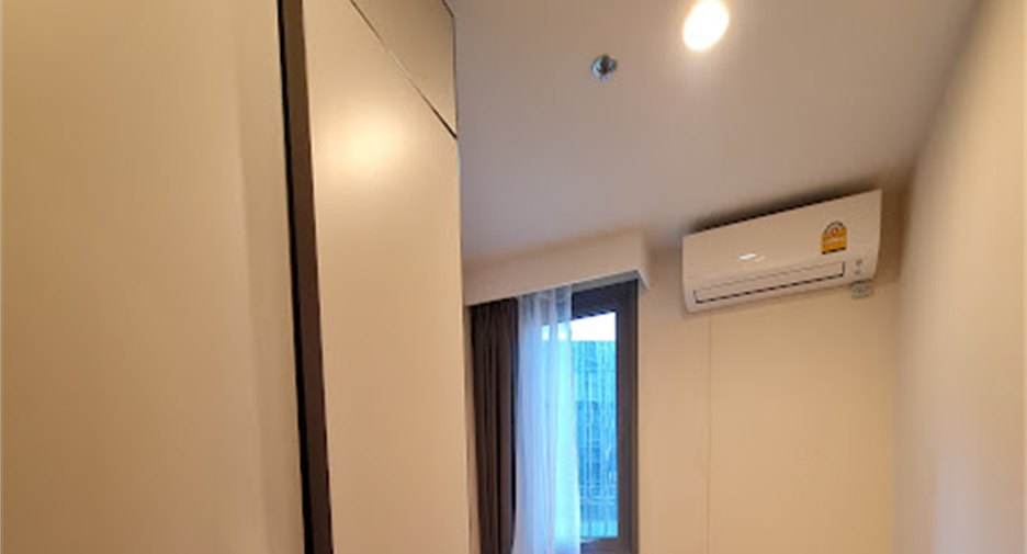 For rent 2 bedrooms condo in Bang Na, Bangkok