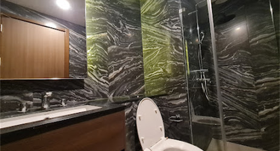For rent 2 bedrooms condo in Bang Na, Bangkok