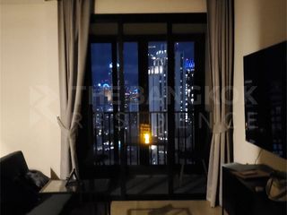 Wohnung zur Miete mit 1 Zimmer in Khlong Toei, Bangkok