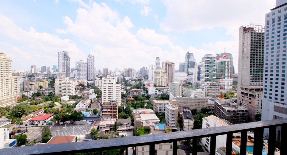 À louer 1 chambre condo à Khlong Toei, Bangkok