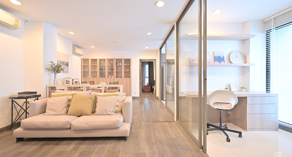 Condo en alquiler de 2 habitaciones en Watthana, Bangkok