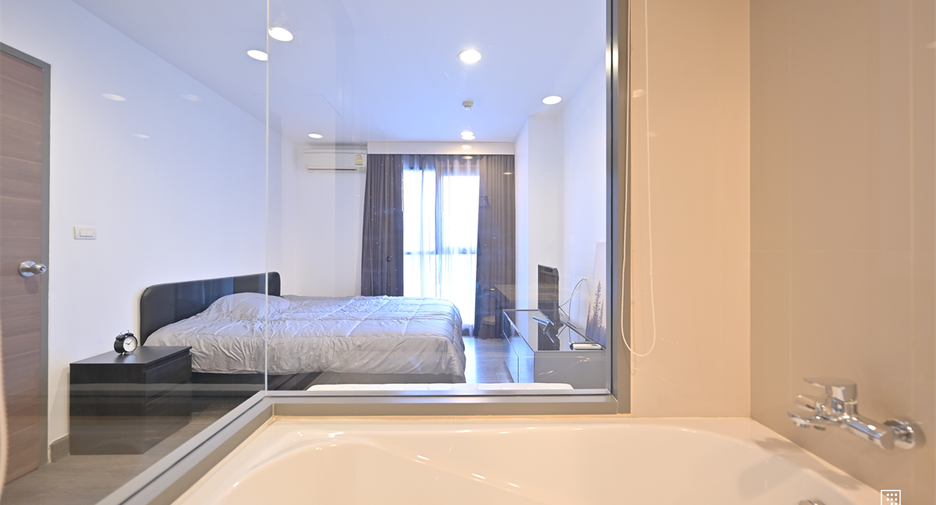 Condo en alquiler de 2 habitaciones en Watthana, Bangkok