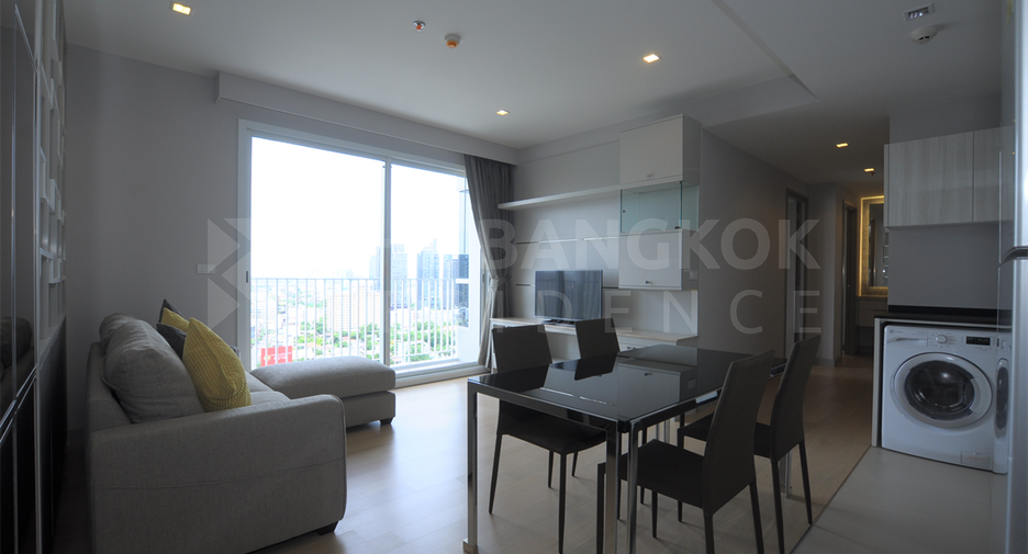 For rent 2 bedrooms condo in Watthana, Bangkok
