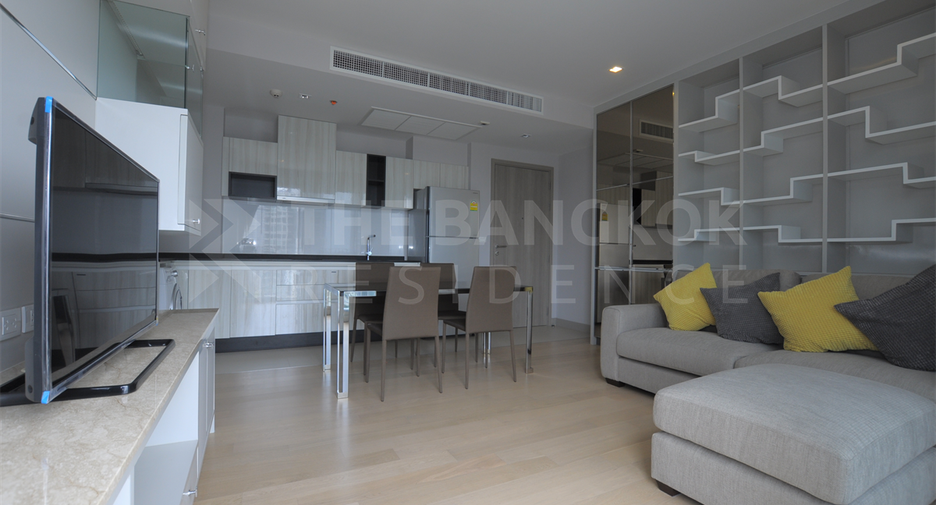 For rent 2 bedrooms condo in Watthana, Bangkok