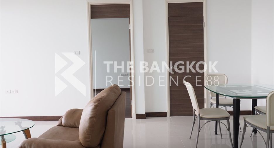 Wohnung zur Miete mit 2 Zimmer in Yan Nawa, Bangkok