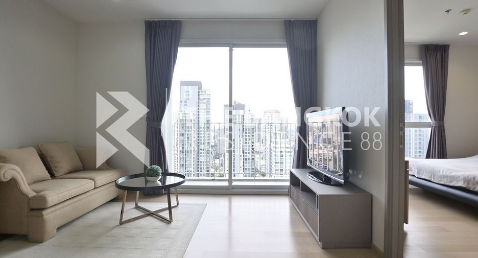 For rent 1 bed condo in Watthana, Bangkok