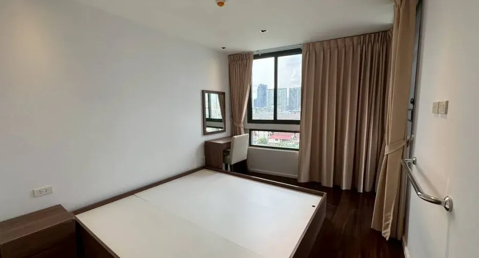 À vendre et à louer 2 chambres condo à Chatuchak, Bangkok
