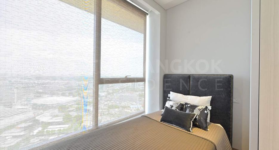 For rent 2 bedrooms condo in Khlong Toei, Bangkok