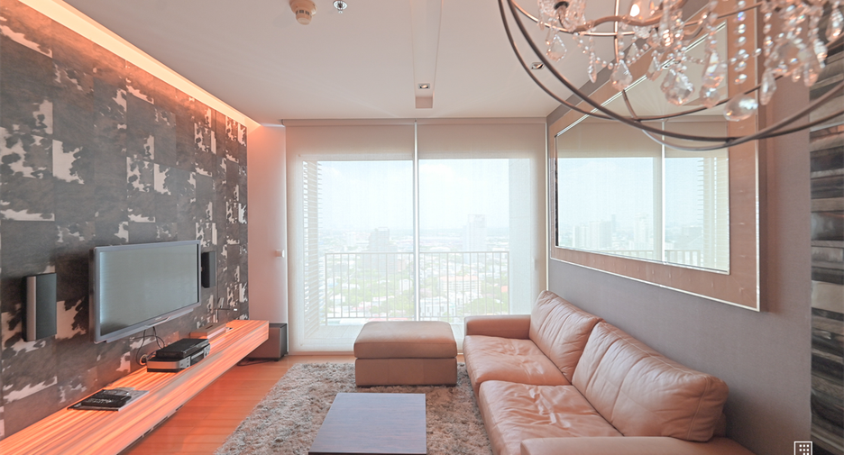 For rent 2 ベッドルーム condo in Khlong Toei, Bangkok