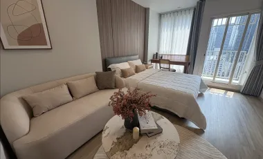 For rent studio condo in Khlong Toei, Bangkok