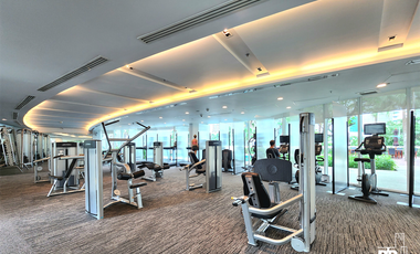 For rent 3 bedrooms condo in Khlong Toei, Bangkok