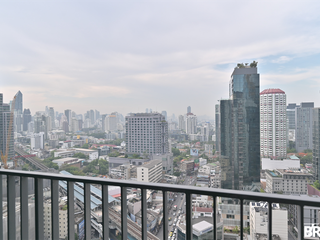 出租 2 卧室 公寓 在 Khlong Toei, 曼谷