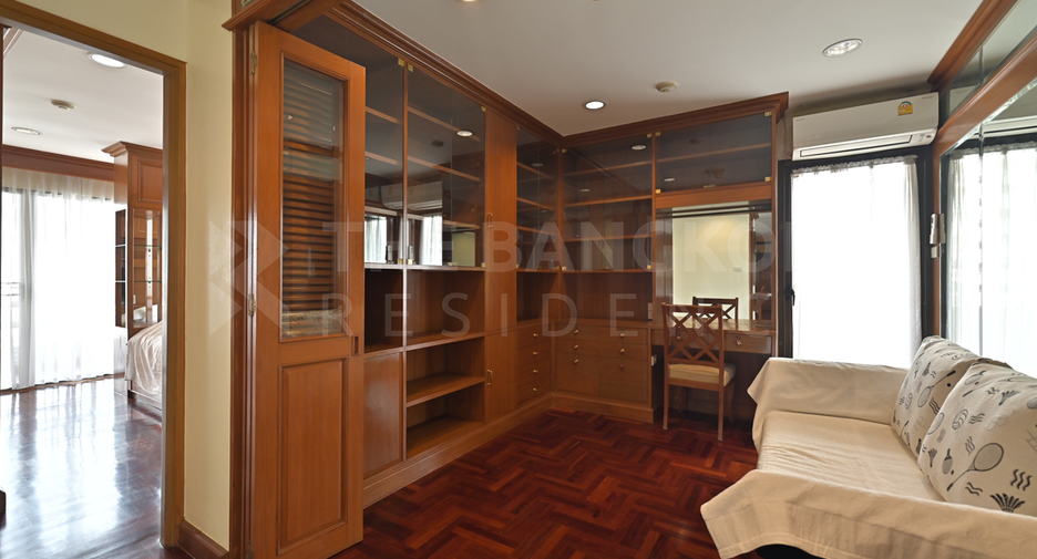 ให้เช่า 3 ห้องนอน คอนโด ใน วัฒนา, กรุงเทพฯ