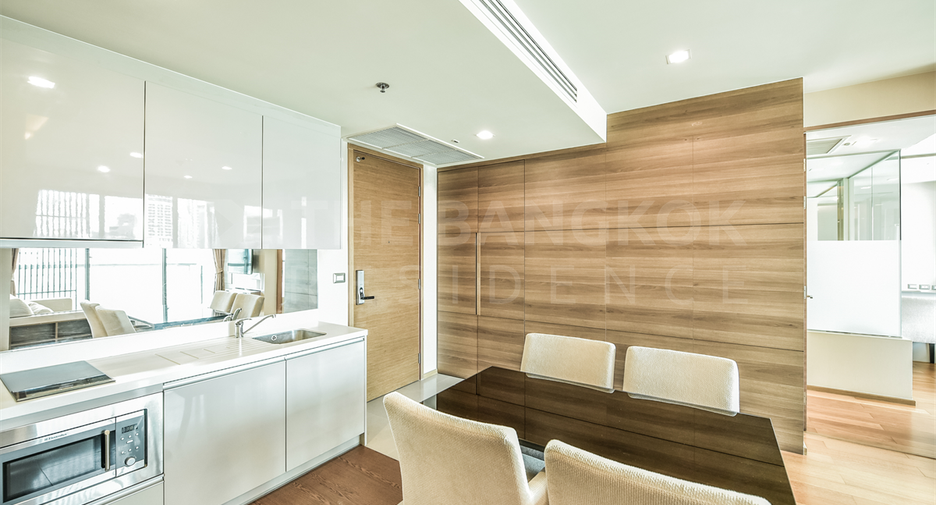 Condo en alquiler de 2 habitaciones en Sathon, Bangkok