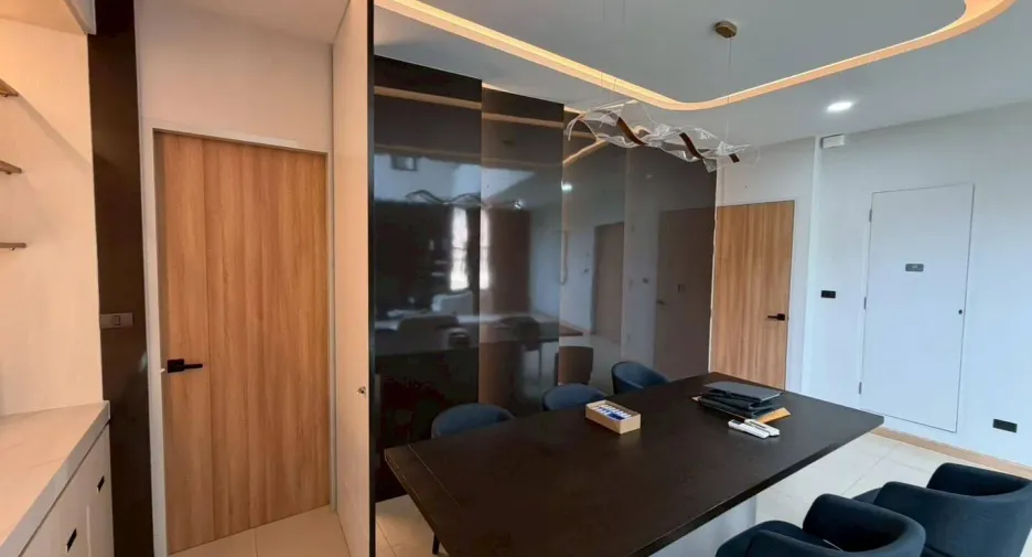 For sale 4 bedrooms house in Lat Krabang, Bangkok