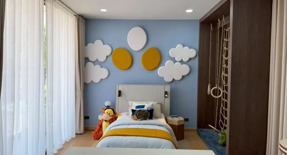 For sale 4 bedrooms house in Lat Krabang, Bangkok