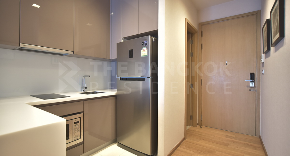For rent 1 bed condo in Khlong Toei, Bangkok
