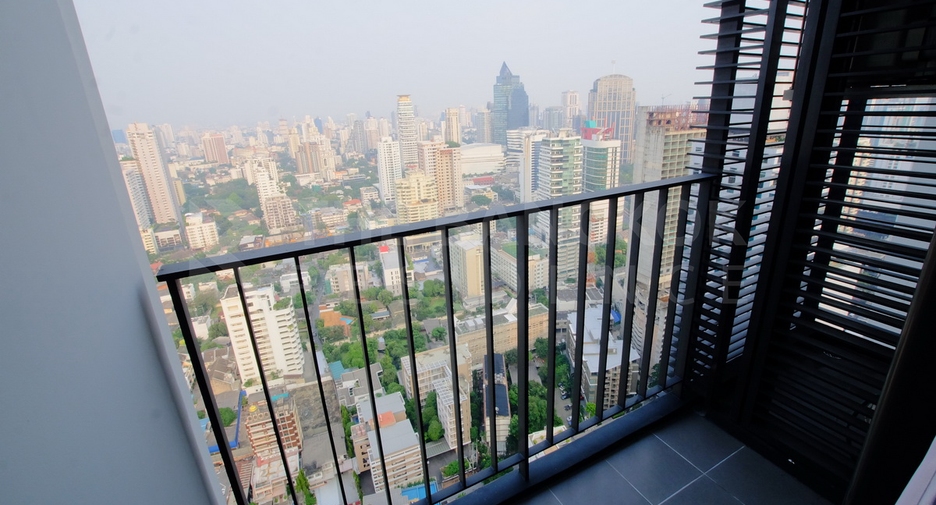For rent 1 Beds condo in Khlong Toei, Bangkok