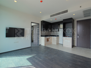 Condo en alquiler de 1 habitaciones en Khlong Toei, Bangkok