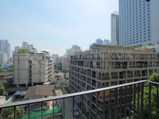 Condo en alquiler de 1 habitaciones en Khlong Toei, Bangkok