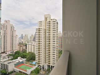 Condo en alquiler de 1 habitaciones en Khlong Toei, Bangkok