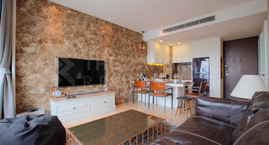 For rent 2 bedrooms condo in Khlong Toei, Bangkok