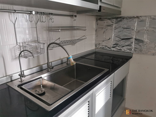 Продажа 2 спальни кондо в Хуаи Кхщанг, Бангкок