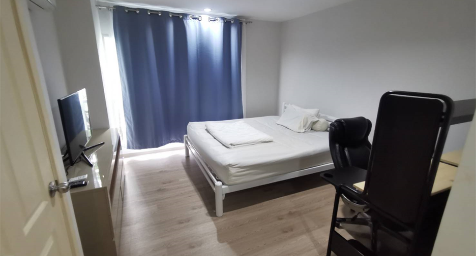 For sale 2 bedrooms condo in Huai Khwang, Bangkok