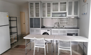 For sale 2 bedrooms condo in Huai Khwang, Bangkok