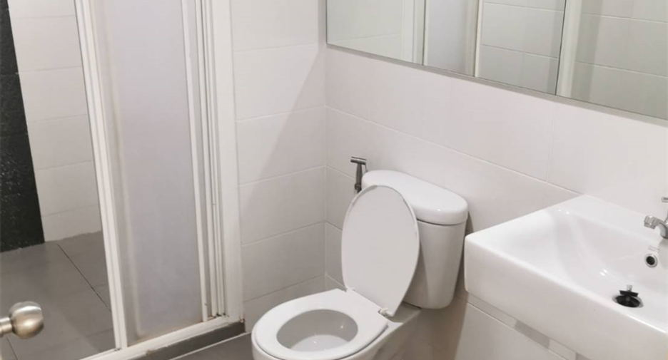 For sale 2 bedrooms condo in Huai Khwang, Bangkok