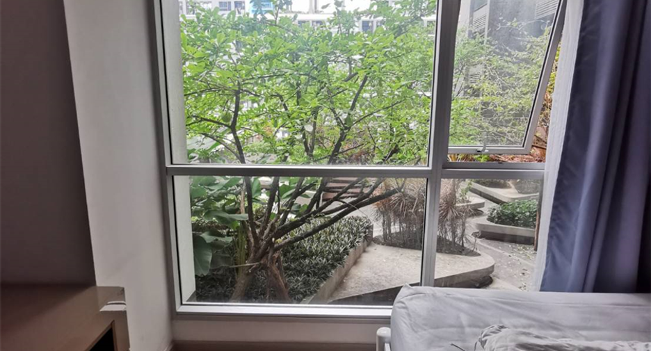 For sale 2 bedrooms condo in Huai Khwang, Bangkok
