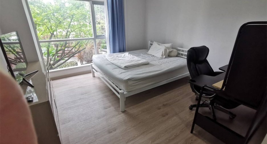 For sale 2 bedrooms condo in Huai Khwang, Bangkok