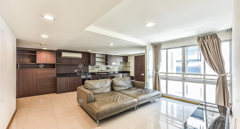 For sale 3 bedrooms condo in Watthana, Bangkok
