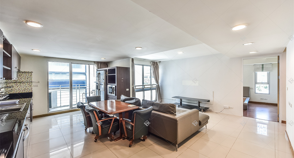 For sale 3 bedrooms condo in Watthana, Bangkok