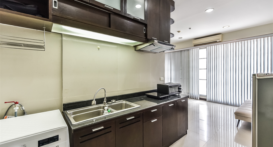 For sale 1 bed condo in Ratchathewi, Bangkok
