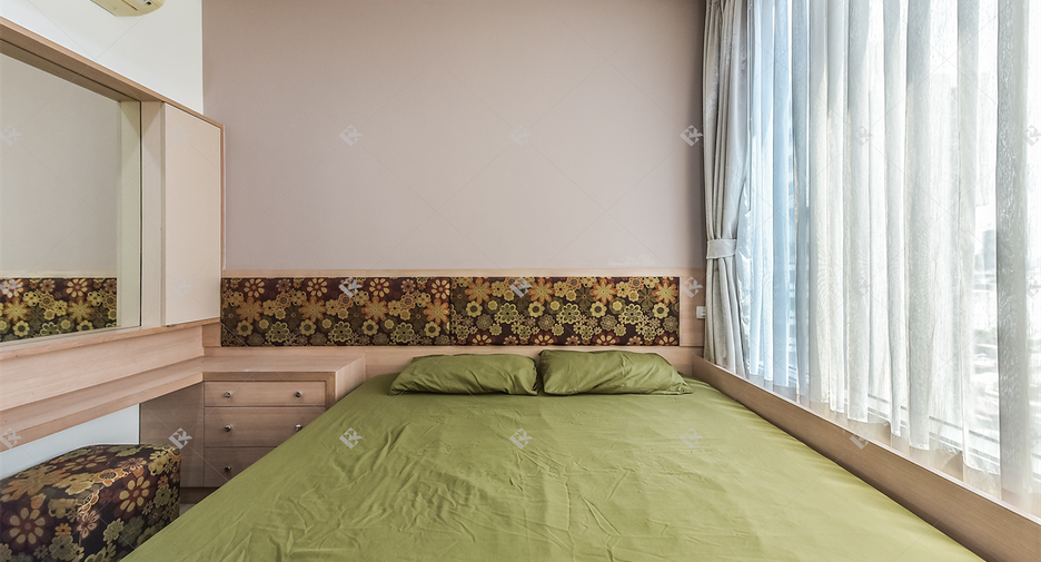 For sale 2 bedrooms condo in Pathum Wan, Bangkok