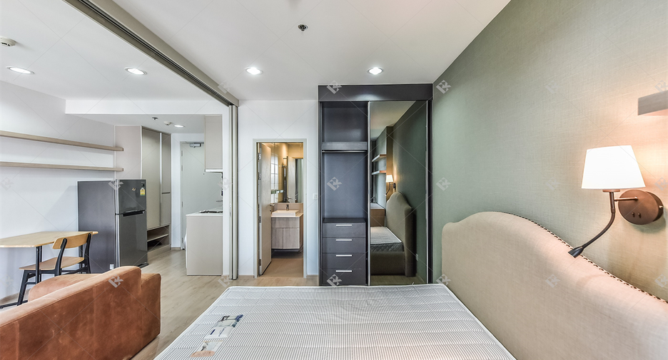 For sale 1 bed condo in Ratchathewi, Bangkok