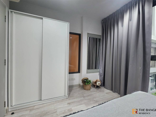 For sale 1 bed condo in Huai Khwang, Bangkok