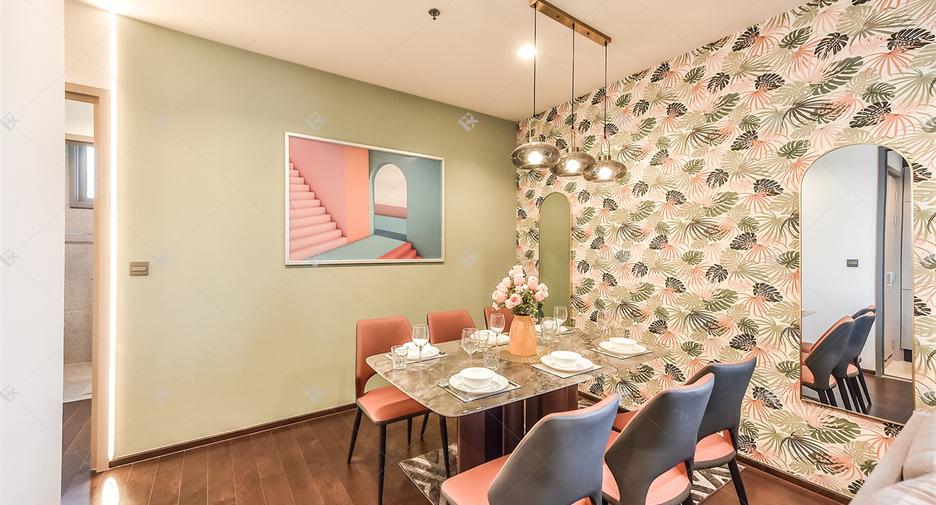 For sale 3 ベッドルーム condo in Pathum Wan, Bangkok
